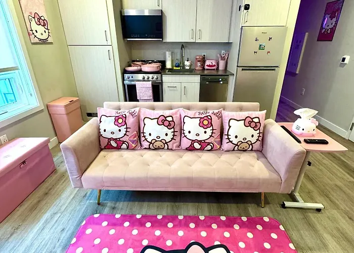 Pink Hello Kitty Apartment